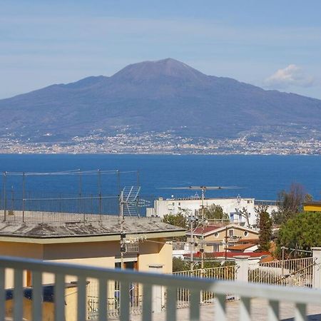 Apartament Super Attico Vista Mare Con Piscina Półwysep Sorrentyński Zewnętrze zdjęcie