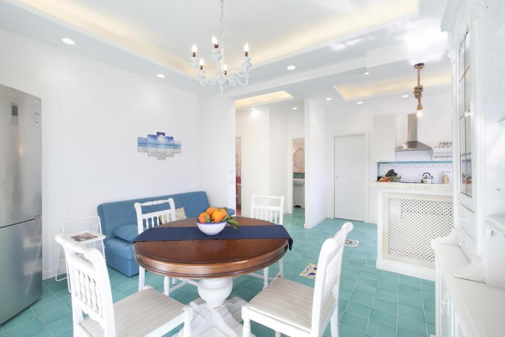 Apartament Super Attico Vista Mare Con Piscina Półwysep Sorrentyński Zewnętrze zdjęcie