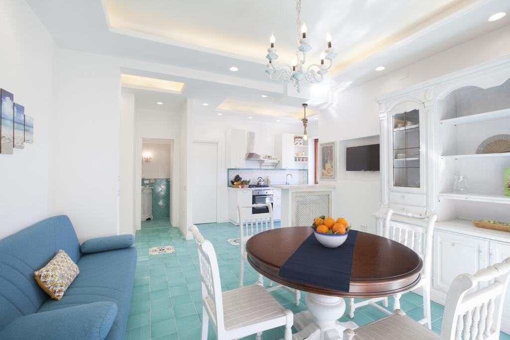 Apartament Super Attico Vista Mare Con Piscina Półwysep Sorrentyński Zewnętrze zdjęcie
