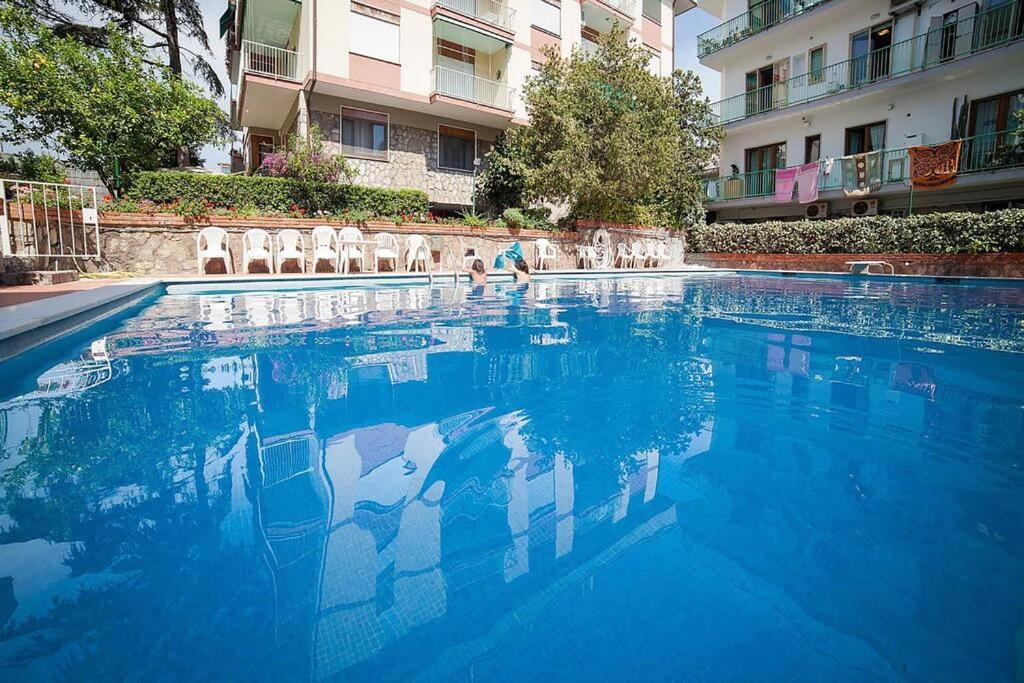 Apartament Super Attico Vista Mare Con Piscina Półwysep Sorrentyński Zewnętrze zdjęcie
