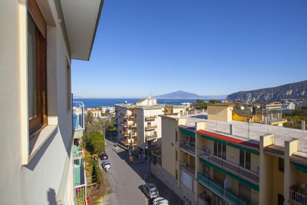 Apartament Super Attico Vista Mare Con Piscina Półwysep Sorrentyński Zewnętrze zdjęcie